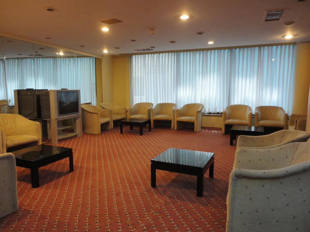 Aden Hotel Istanbul Bagian luar foto